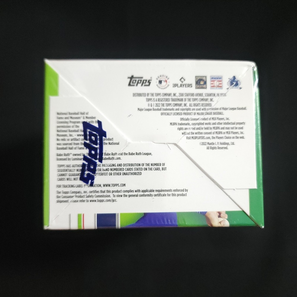 Topps Update Series Baseball Blaster Box 2022 MLB OS Green Sealed Relic - Picture 6 of 6
